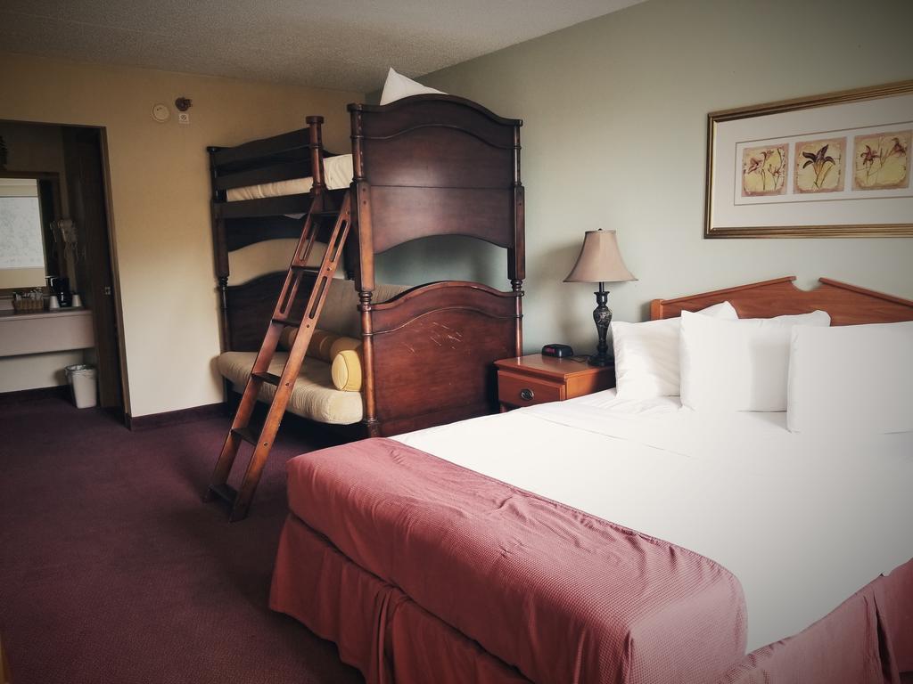 American Eagle Inn & Suites Branson Exterior photo